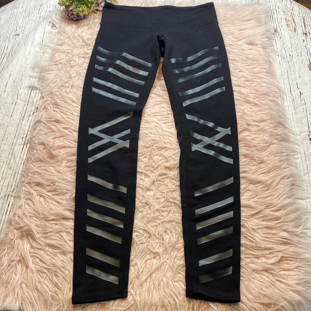 Alo Yoga Lineal Airbrush Stripe Black Leggings sz S